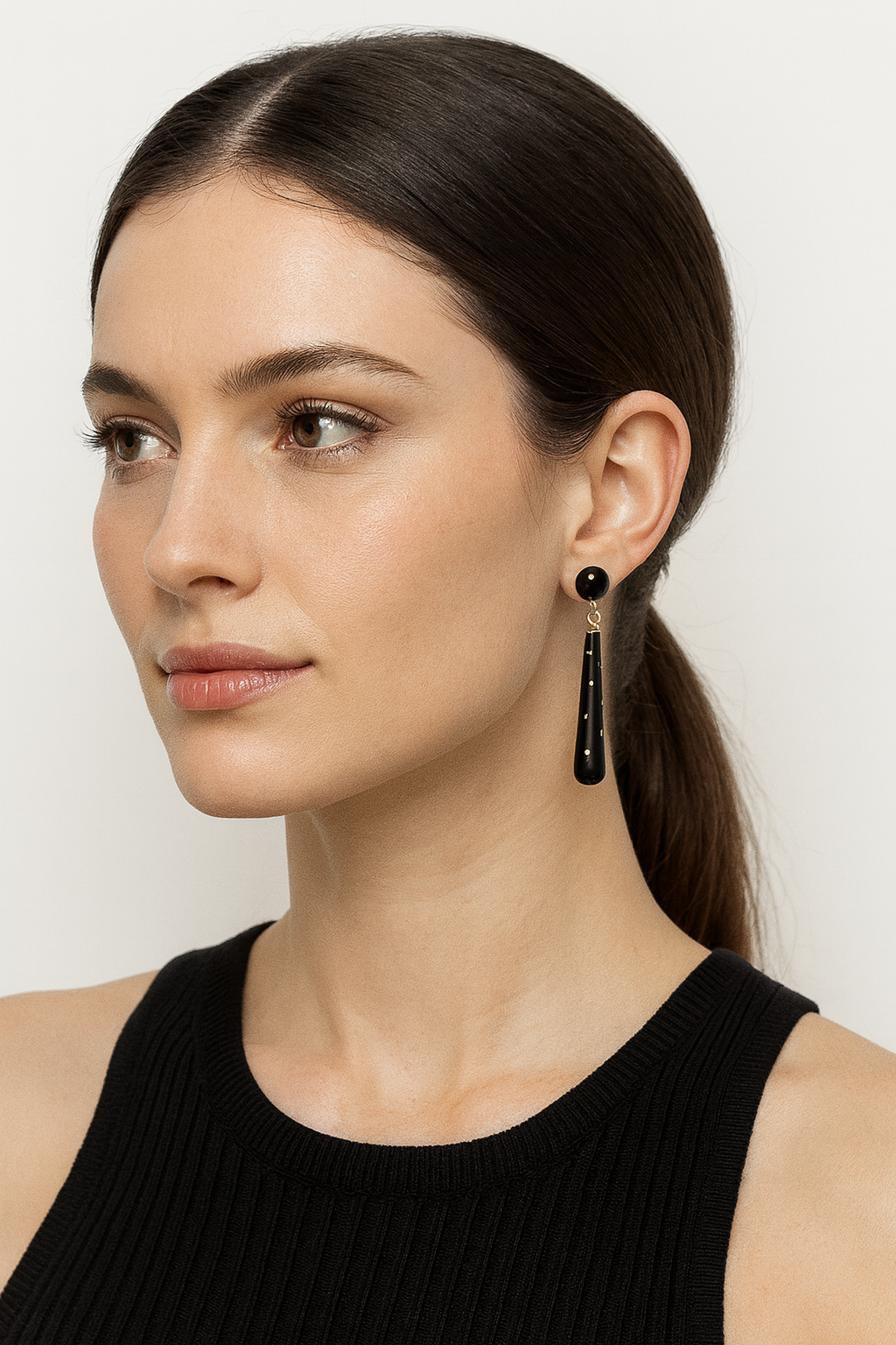 Midnight Gleam - Gold & Ebony Earrings