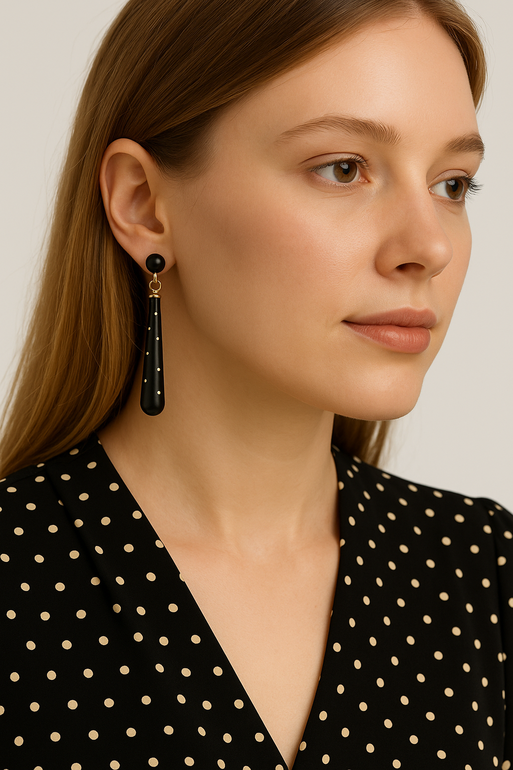 Midnight Gleam - Gold & Ebony Earrings