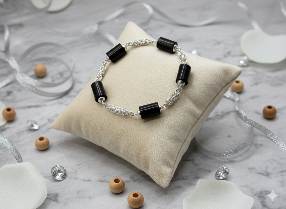 Ebon Link - Ebony and Silver bracelet with byzantine links